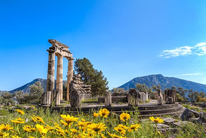 Historical Delphi One Day Tour with Arachova Stop & Expert Guide - Temple of Apollo at Delphi: how the guided time + free time actually works