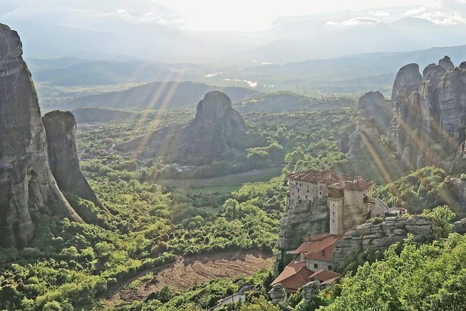 Meteora Monasteries Private Full Day Trip From Athens - Thermopylae on the way back: a quick history counterweight