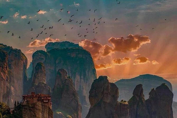 Meteora Monasteries Private Full Day Trip From Athens - Price and logistics: what you’re really paying for