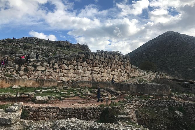 Mycenae and Nafplion Day Trip from Athens with Official guide - Guide Quality, Language, and Listening Fatigue