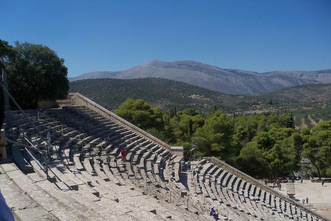 Mycenae and Nafplion Day Trip from Athens with Official guide - Stop 1: Treasury of Atreus and the Tomb of Agamemnon (Quick but Iconic)