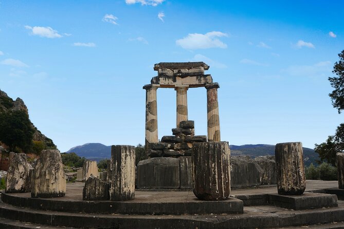 Premium Delphi Day Trip with an Expert Guide, Museum & Lunch - Delphi ruins with an expert guide: Apollo’s world in stone and myth