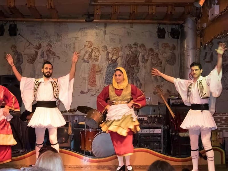 Traditional Greek Show in Plaka with Dinner - Inside the Historic Taverna: How the Dinner Works (and What to Expect)