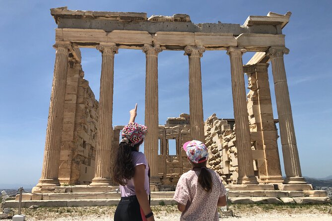 Visit of the Acropolis with an official guide in Spanish - First things first: what you’re really paying for